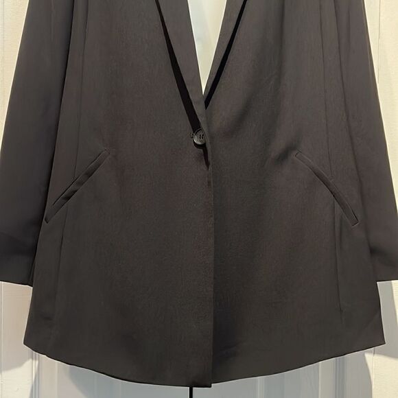 Vince Camuto Black Longer Style Blazer Size 10 NWT - Picture 3 of 11